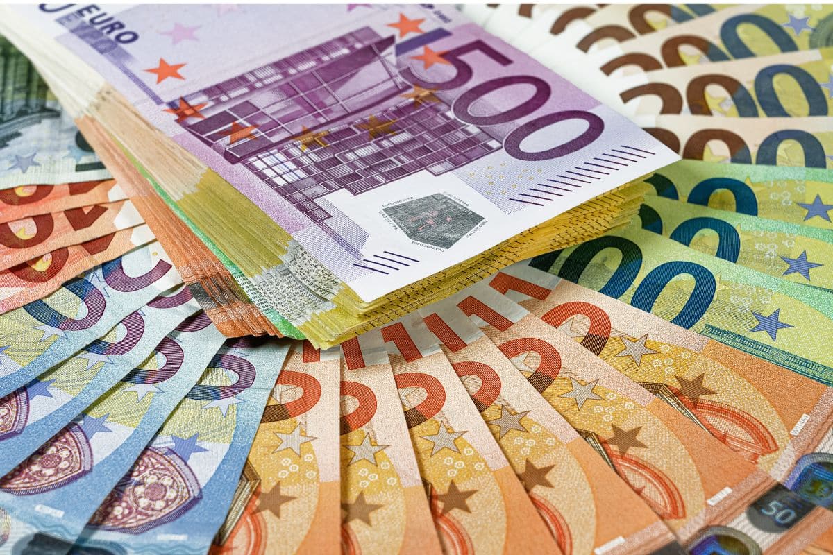 bce tracer paiements et instaurer taxes