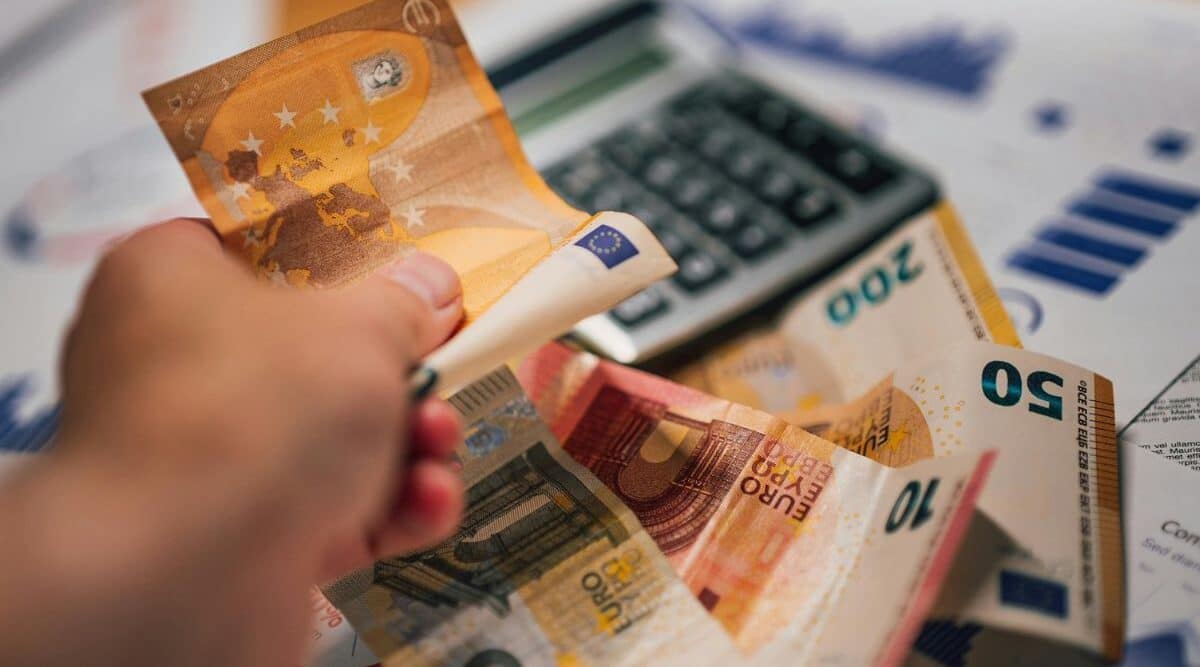 français vont toucher 833 €
